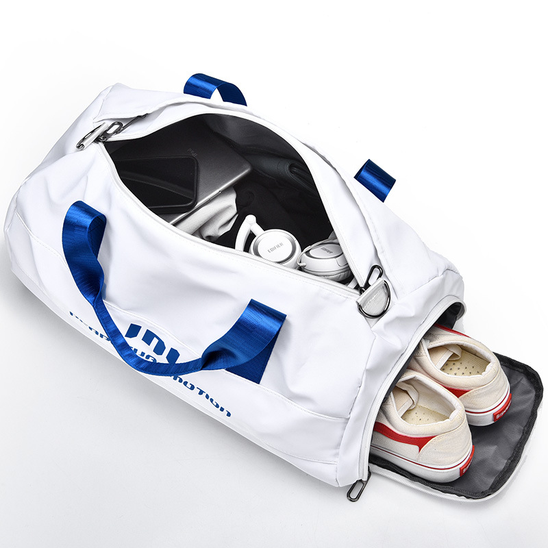 Fitness Duffel Geïsoleerd Nat  - Weekender Bag Duffle recensie en prijs